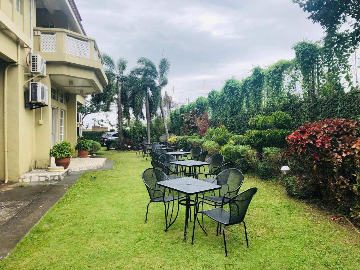 Citi Garden Suites Naga  Zewnętrze zdjęcie